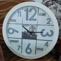 ساعت دیواری نو آکبند