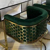 میز ناخن و تخت مژه در ائلگلی به اجاره داده می‌شود