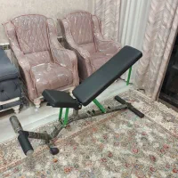 میز و نیمکت مدرج بدنسازی در حد نو