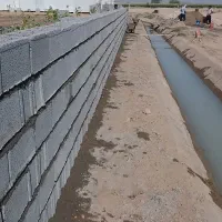 بنا و پیمانکار دیوار بلوکی باغ و باغچه|استخدام معماری، عمران و ساختمانی|دزفول, |دیوار