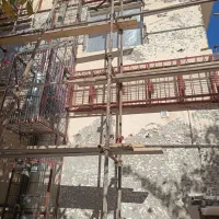 دو کارگر و بنا روزمزد نیازمندیم