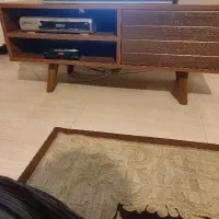 میز تلویزیون در حد آک  چوبی
