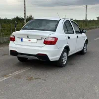 ساینا اس|خودرو سواری و وانت|رشت, نیروی دریایی|دیوار