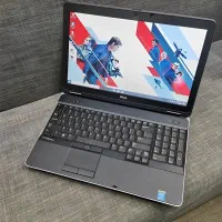 لپ تاپ همه کارهcorei7 پرقدرت8هسته ای