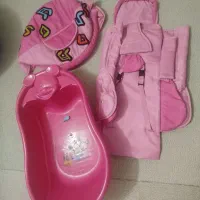 روکش کالسکه و وان حمام نوزادی