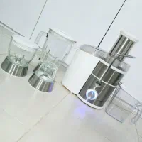 آبمیوه گیری حرفه ای