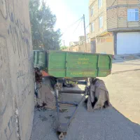 تریلی چهار چرخ|ماشین‌آلات صنعتی|صحنه, |دیوار