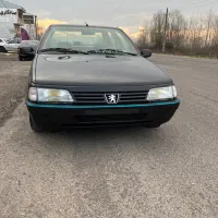 پژو۴۰۵ مدل ۹۰ داخل کرم