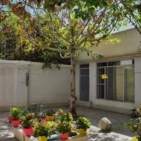 اجاره ویلایی / دو خواب / سیاحتگر/ درب حیاط