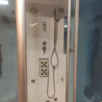 دوش کابین سونا جکوزی همه چی سالم