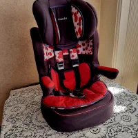 صندلی ماشین naniaفرانسه