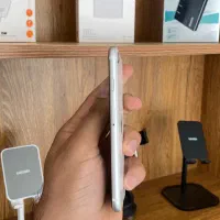 Iphone SE 2020 128g|موبایل|یزد, |دیوار