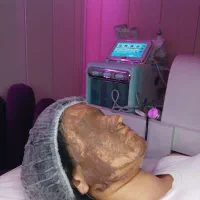 فیشال تخصصی پوست،اپیلاسیون،اجاره تخت