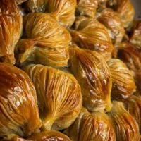 باقلوا مناسب نیمه شعبان ارسال رایگان.