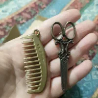 قیچی خیاطی کوچک