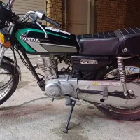 موتور هوندا ۱۲۵ مدل ۹۰ رایکا