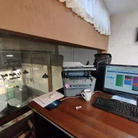 صندوقدار با تجربه
