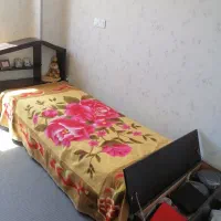 تخت یکنفره|تخت و سرویس خواب|شیراز, امام حسین|دیوار