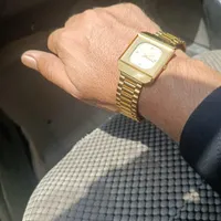 ساعت رادوکمیاب شیک