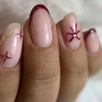 انجام تمامی خدمات ناخن و پدیکور پا