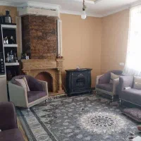 منزل مسکونی طبقه دوم واقع در صدرا