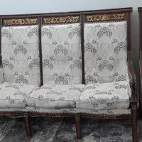 مبلمان کتیبه ای