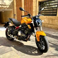 بنلی ۳۰۰ جفت سیلندر