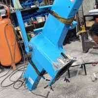 ساخت کفی جرثقیل،جک عقب،تقویت شاسی،تعمیر دستگاه|قطعات یدکی و لوازم جانبی|کاشان, کارگر|دیوار