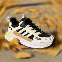 کفش اسپرت دبل کیدر چسبی کرم مشکی