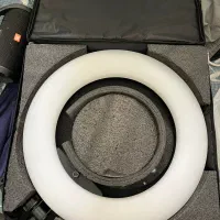 رینگ لایت ایدوبلو و پایه دوربین اسلیک|دوربین عکاسی و فیلم‌برداری|اهواز, فاز ۲ پادادشهر|دیوار