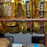 لاستیک دولتی(ایران،کویر،بارز) تحویل فوری|قطعات یدکی و لوازم جانبی|فولادشهر, فولادشهر|دیوار