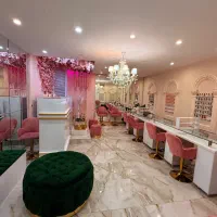 اجاره میز ناخن VIP