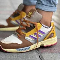 کتونی Zxنادر گلیمی|کیف، کفش، کمربند|اهواز, بازار آهن|دیوار