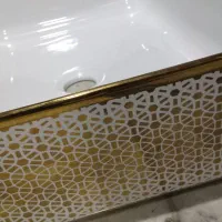 کاسه‌صورت‌شویی‌جنس‌وارداتی‌