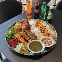 استخدام آشپز ایرانی منقلدار شیفت صبح