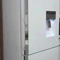 یخچال دیپوینت ۲۴ فوت کاملا سالم|یخچال و فریزر|دماوند, گیلاوند|دیوار