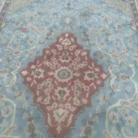 فرش ۳ متری بسیار قدیمی