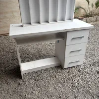 میزکار ناخن