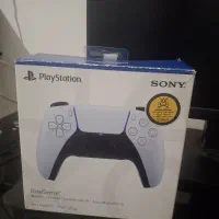 دسته ps5 در حد نو همراه جعبه