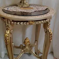 میز و کالسکه تزیینی در حد خیلی نو