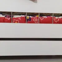 تختخواب و گهواره