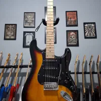 گیتار الکتریک Fender