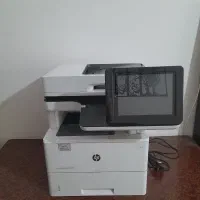 پرینتر hp دارای دو کاست و صفحه لمسی سالم