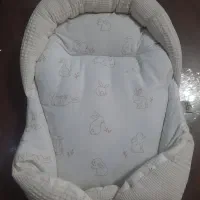 آغوشی یا قنداق سویسی نوزاد