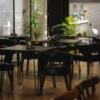 باریستا کمک باریستا نظافتچی