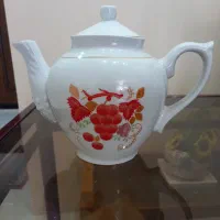 قوری چینی زیبا