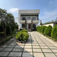 ویلاباغچه دوبلکس مدارک کامل با جکوزی نزدیک شهر