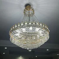 لوستر کریستالی کلاسیک طلایی|لوستر و چراغ آویز|تهران, نظام‌آباد|دیوار