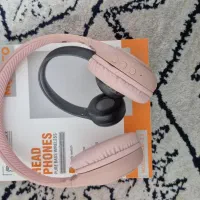 هدفون مسکو صورتی