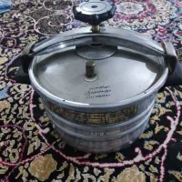 زودپز ده لیتری مارک زرین